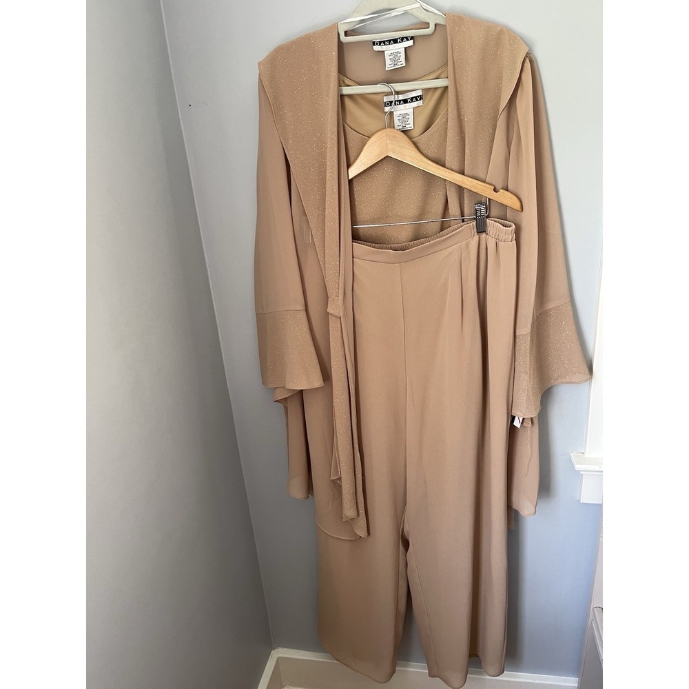 Dana Kay Formal Cocktail Wedding Pant Tank Jacket Set Size 18W 3-Piece Tan Beige